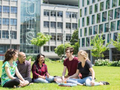 UTS – Postgraduate Academic Excellence Scholarship